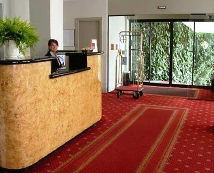 Hotel Milano Palmanova Інтер'єр фото